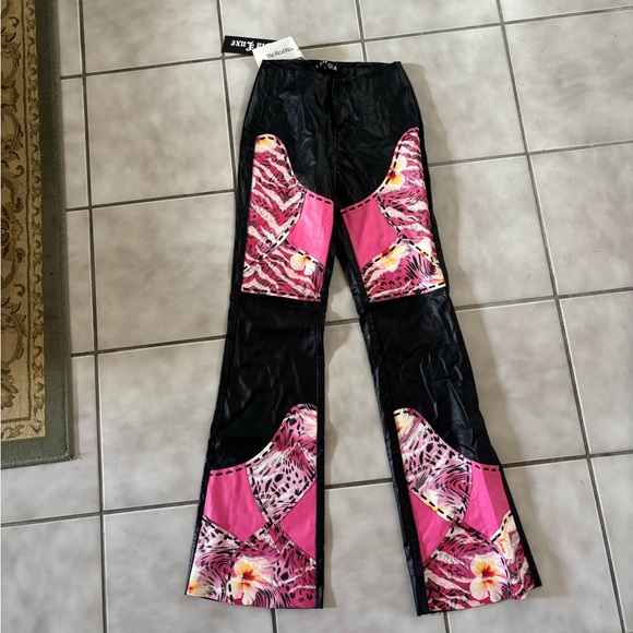 NWT RARE I AM GIA PANTS